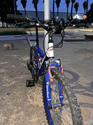 Bicicleta Boomerang MTB doble suspensión