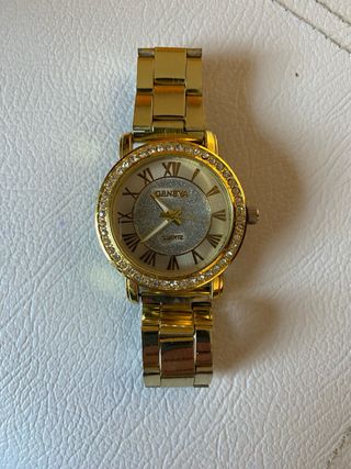 Reloj Geneva Dorado  Sin Estrenar