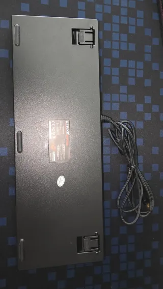 Teclado Mecánico Ozone Strike Battle Negro