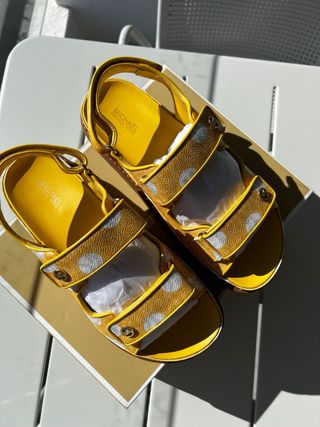 Sandalias Michael Kors nuevas 39 talla