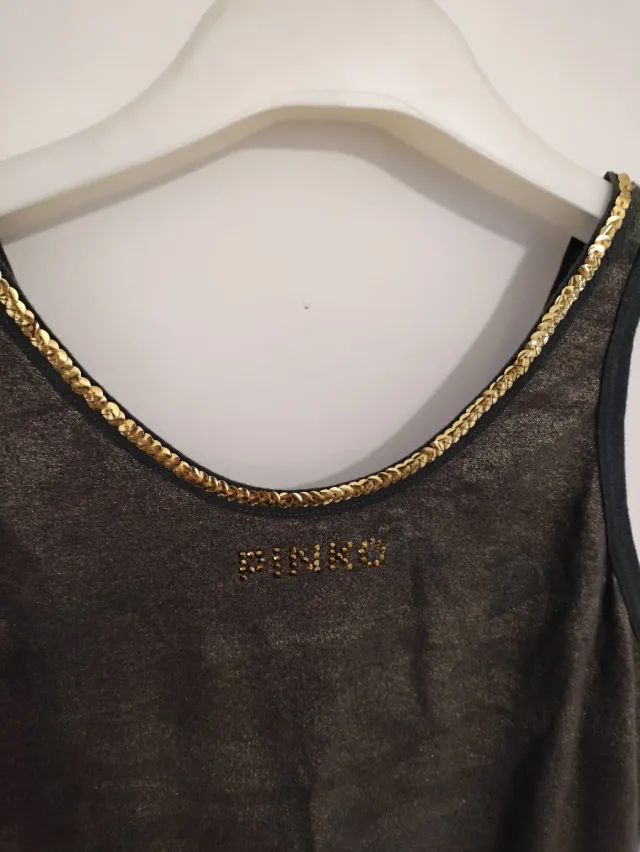 Top Pinko marrone con dragone dorato