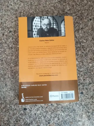 Marina (Spanish Edition)