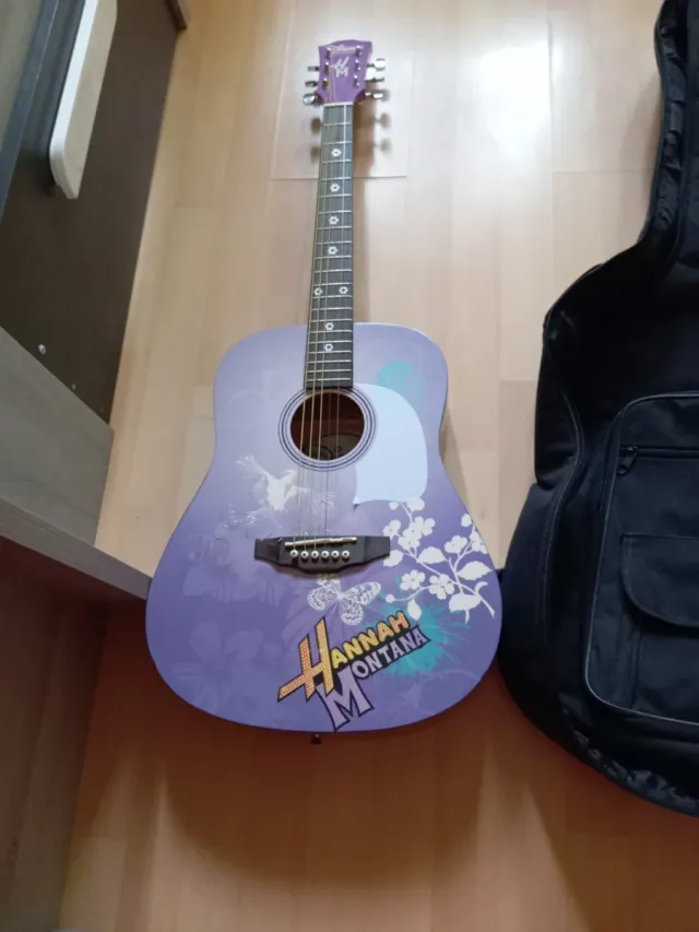Guitarra Hanna Montana Disney Morada
