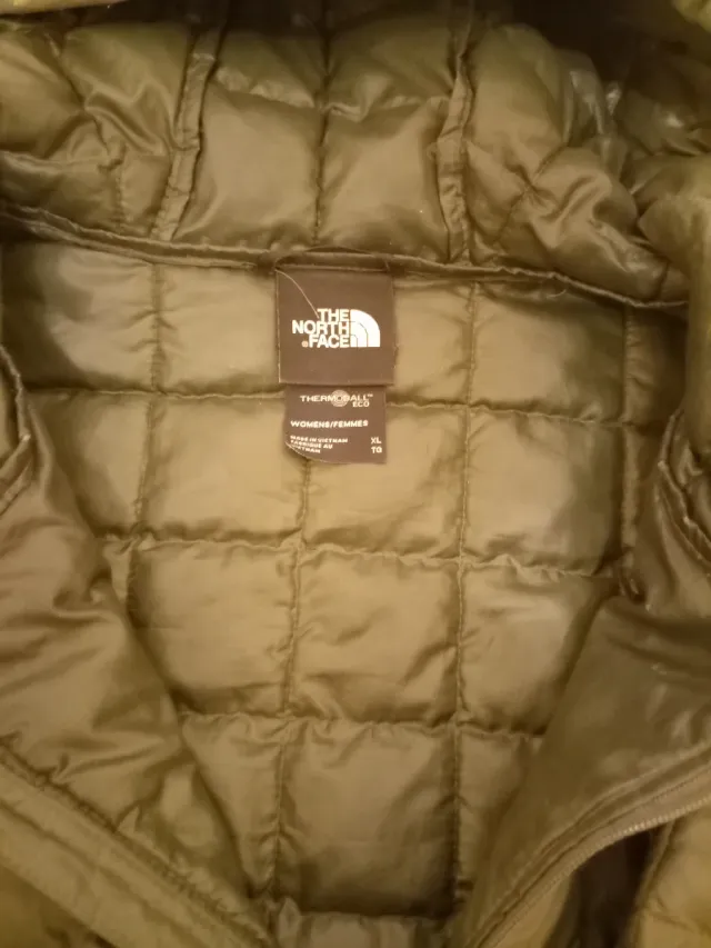 Chaqueta The North Face Verde
