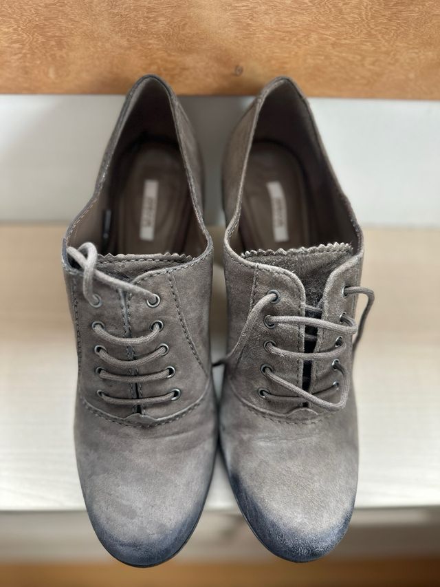 Zapatos Geox gris efecto desgastado oxford t 41