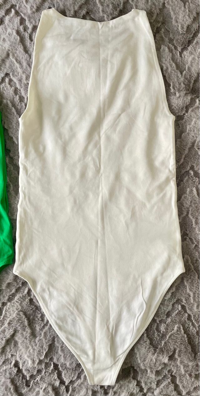 2 bodis Stradivarius Talla XS