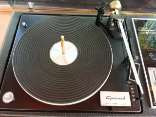 Giradischi vintage Garrard