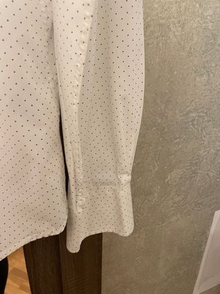 Camisa blanca caballero con puntos