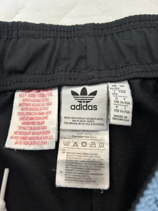 Pantalón chándal Adidas negro