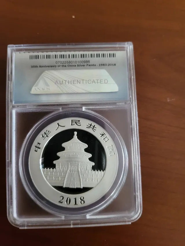 Moneda Panda China 2018 30g Ag.999 ANACS MS70