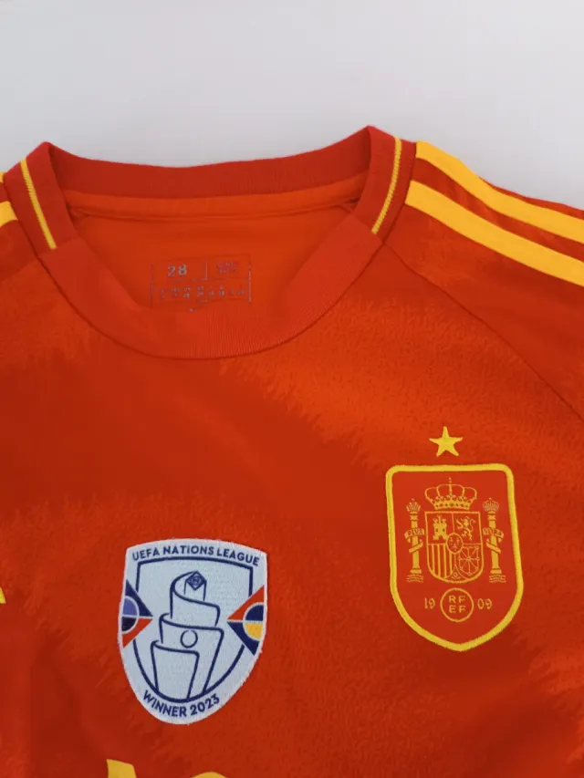 Equipación España niño Yamal