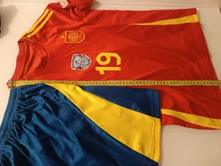 Equipación España niño Yamal