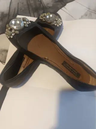 Manoletinas Zara con pedrería