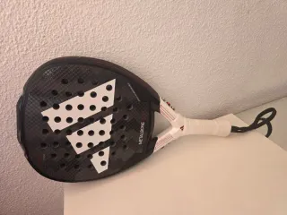 Pala Padel Adidas Metalbone HRD 2024