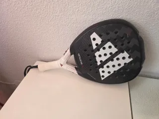 Pala Padel Adidas Metalbone HRD 2024