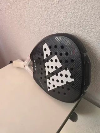 Pala Padel Adidas Metalbone HRD 2024