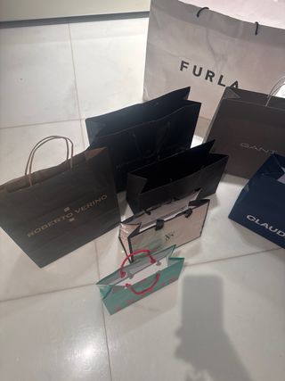 11 Bolsas de Marca: Furla, Tous, Victoria's Secret