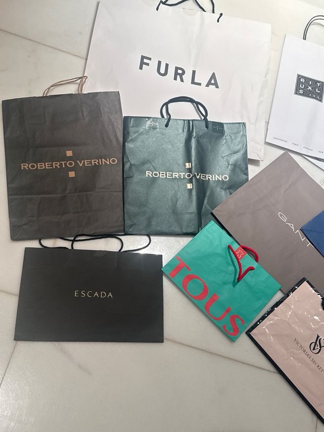 11 Bolsas de Marca: Furla, Tous, Victoria's Secret