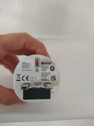 Adaptador de enchufe SKROSS Reino Unido