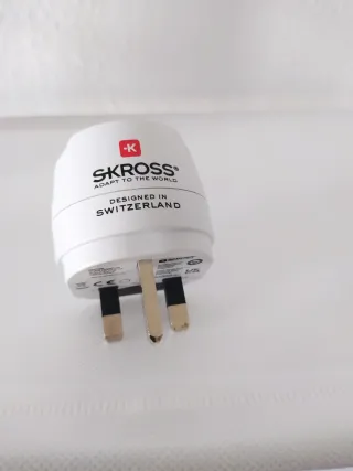 Adaptador de enchufe SKROSS Reino Unido