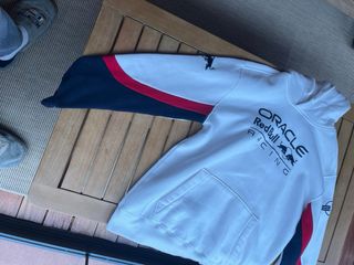 Sudadera Red Bull Hollister