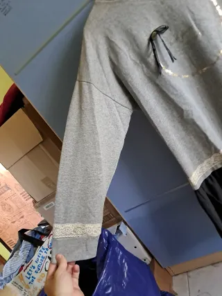 Vestido gris y negro talla M de Veluta Moda