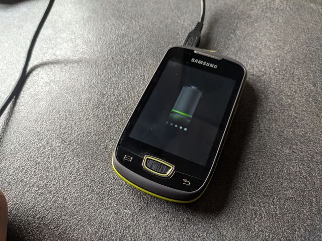Samsung Galaxy Mini S5570i