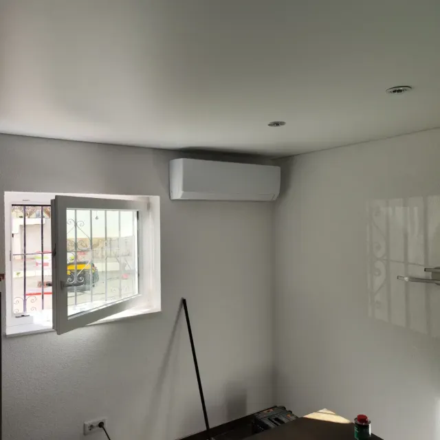 Instalador de aire acondicionado