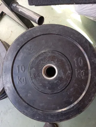 Barra 20kg + 220kg discos