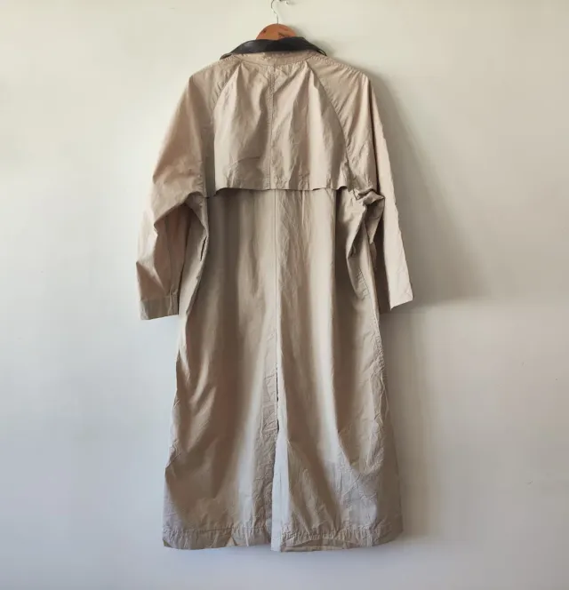 Gabardina vintage beige