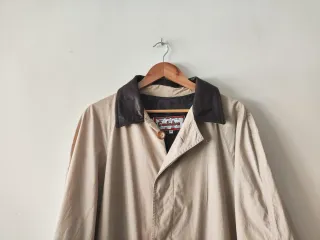 Gabardina vintage beige