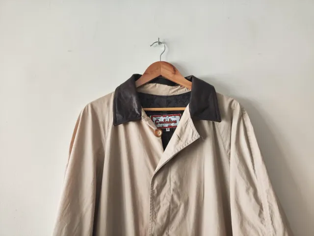 Gabardina vintage beige