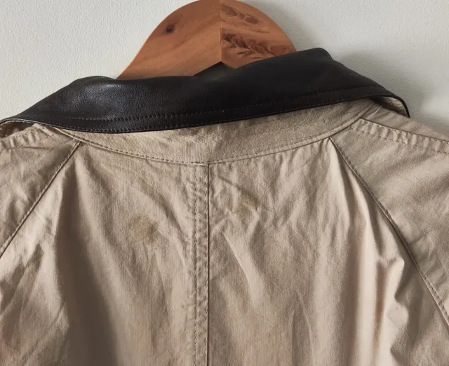 Gabardina vintage beige