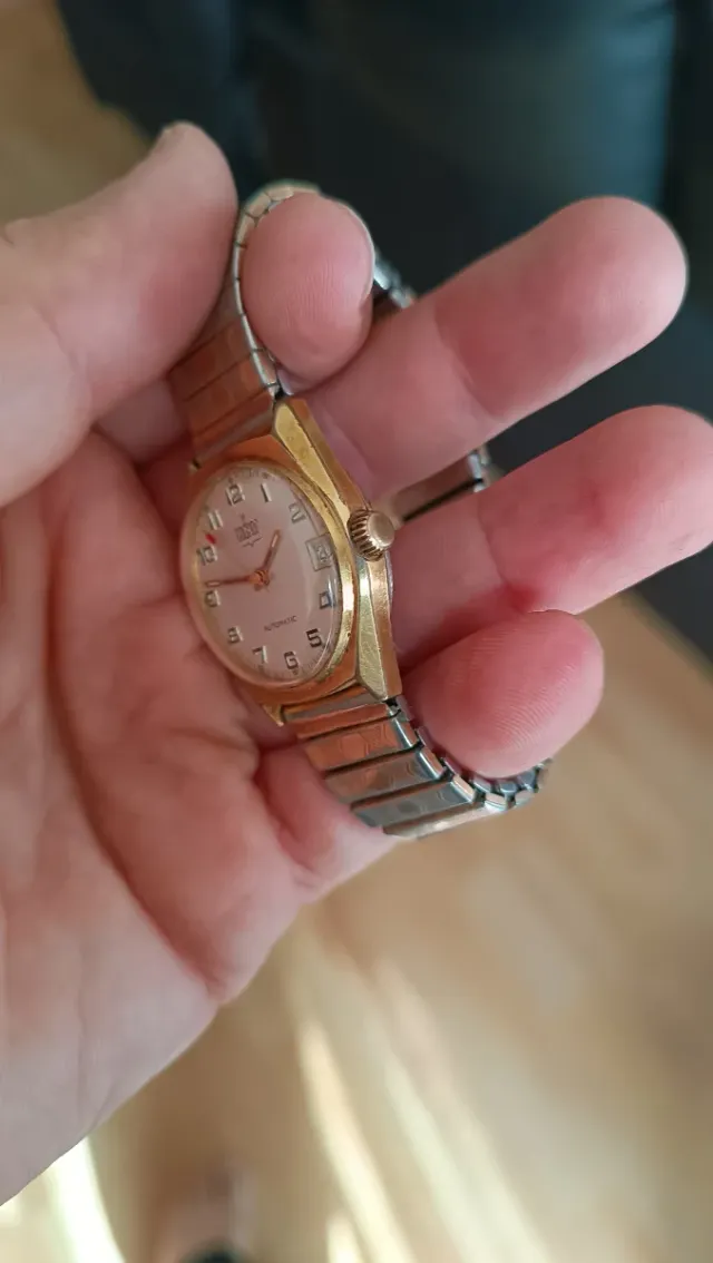 Reloj Codhor Automático Dorado