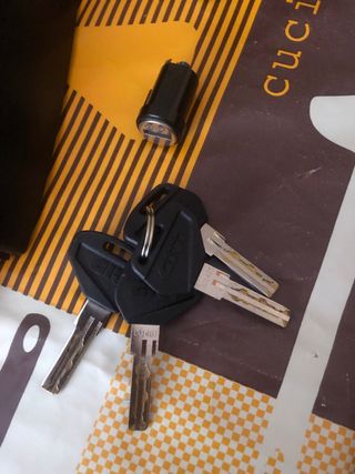 Maletas Laterales Givi V35