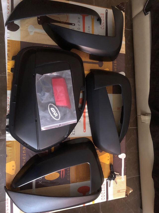 Maletas Laterales Givi V35