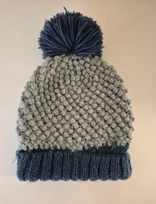 Gorro de lana Zara azul y gris