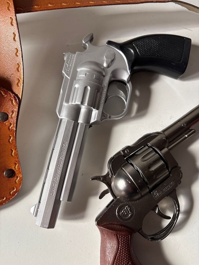 Pistolas de Juguete Treber