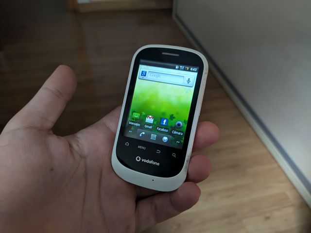 Vodafone 858 Smart - Branco