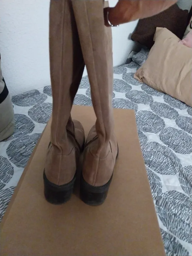 Botas altas piel mujer Libertae beige talla 40