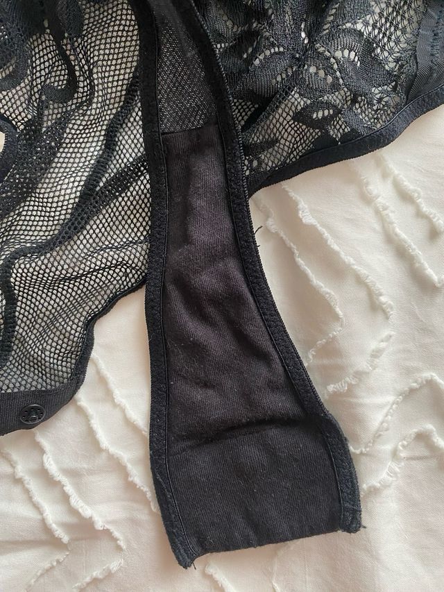 Body negro encaje