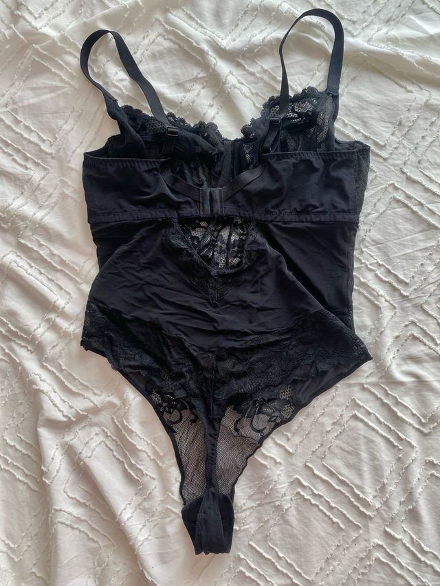 Body negro encaje