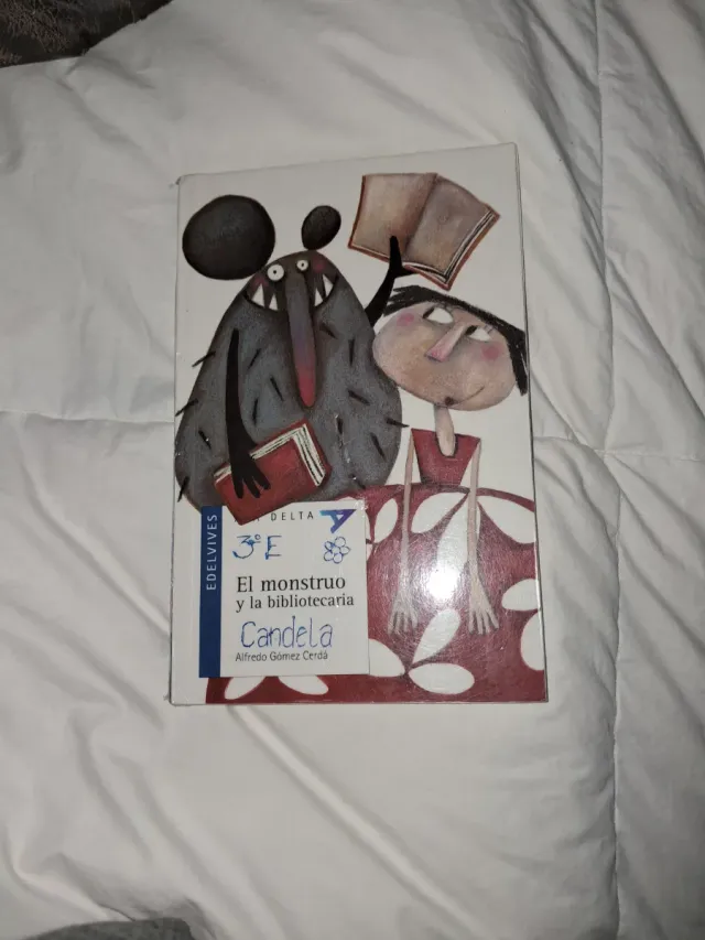 El monstruo y la bibliotecaria (Ala delta: seri...