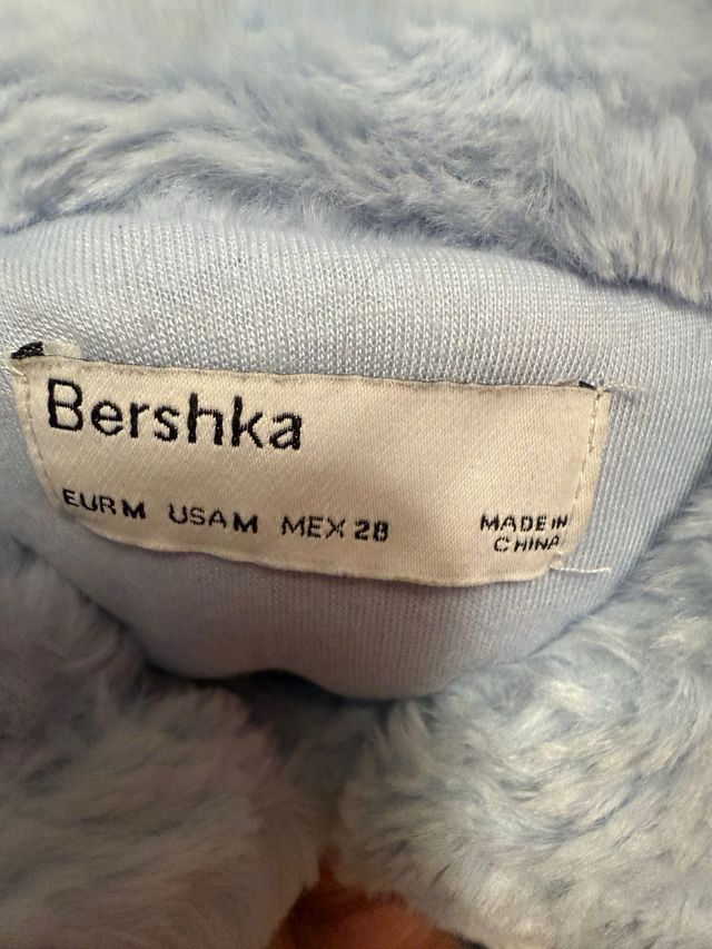 Sudadera Bershka Celeste Talla M