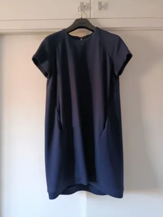 Vestido azul marino Zara