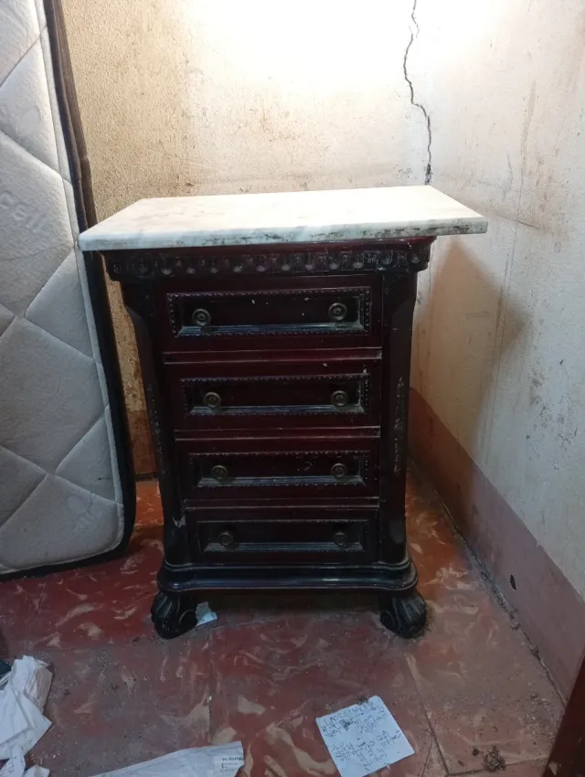 Mesitas de noche vintage madera y mármol por las 2