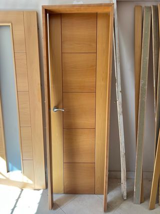 Puerta madera maciza roble