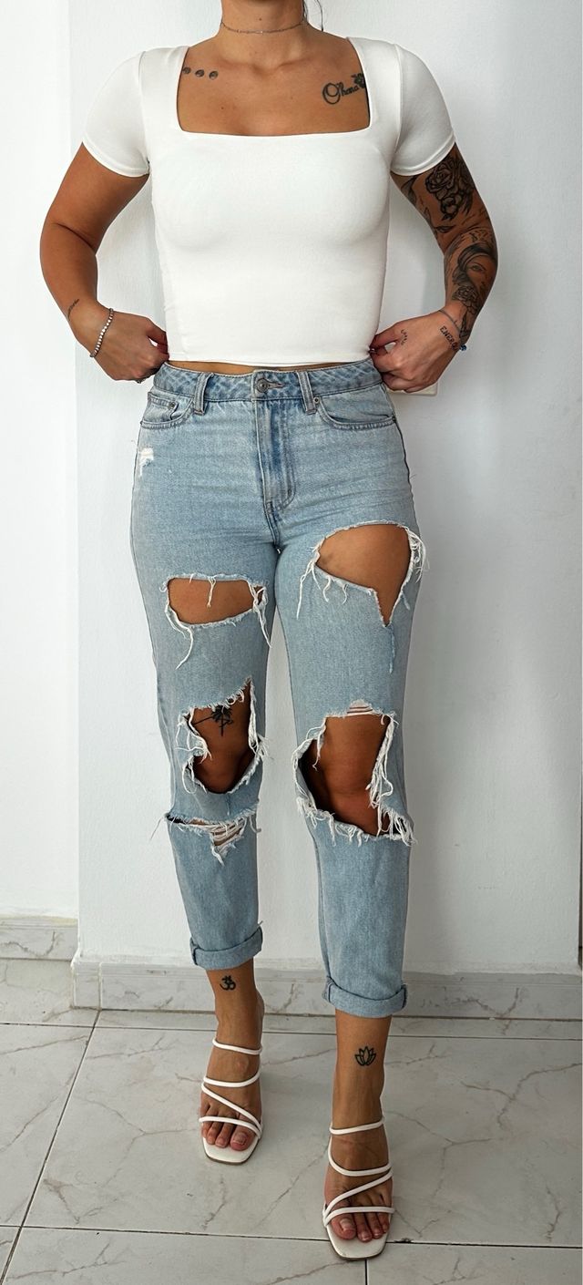 Jeans rotos tiro alto mujer