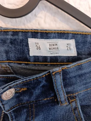 Pantalón vaquero azul talla 36