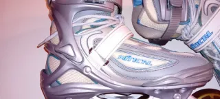 Patines en línea plateados y azules n 38